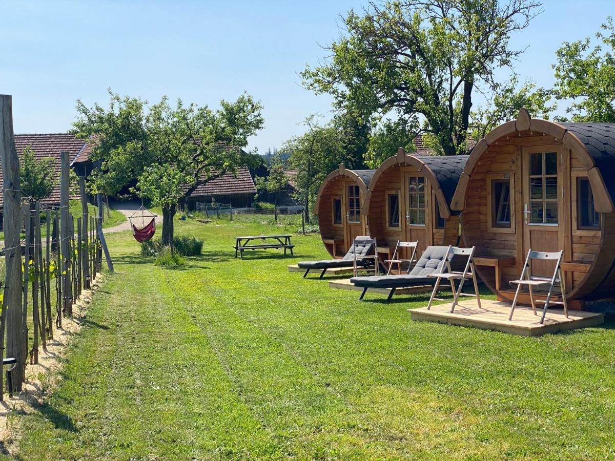 Hôtel Andrella Auszeithof - Schlaferlebnis Im Holzfass à Friedersbach Extérieur photo